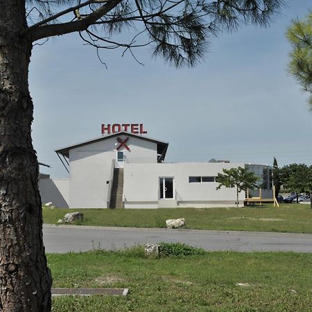 Relais De Barbezieux Hotell Eksteriør bilde